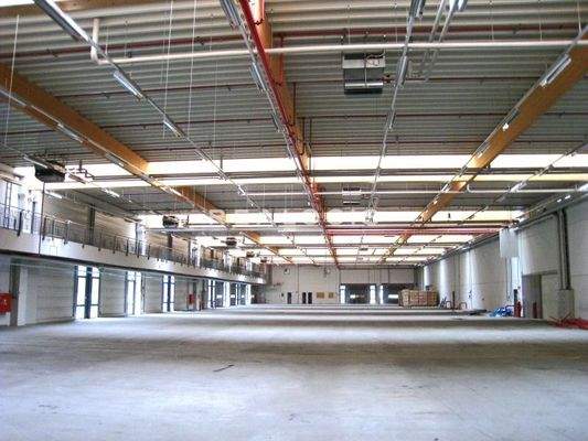 Innenansicht Hallenfläche