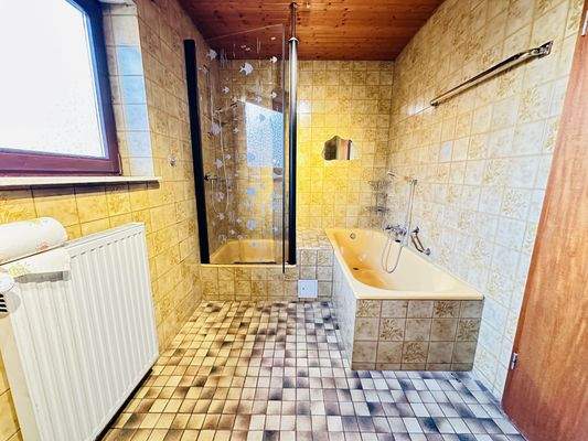 Tageslichtbad 2. Obergeschoss