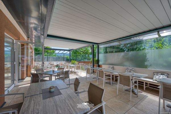 Überdachter Gastgarten DSC_2951