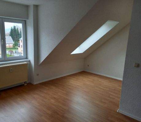 An den Drei Linden 3 DG rechts WZ links.jpg