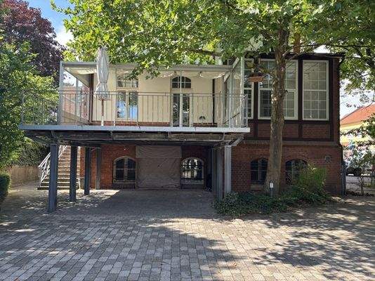 Ansicht auf die Parkplätze 