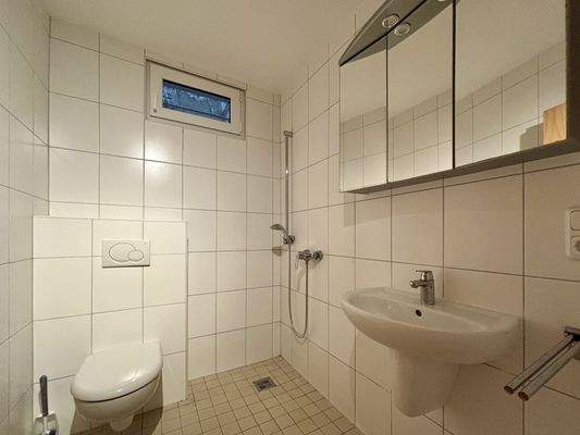 Badezimmer Untergeschoss