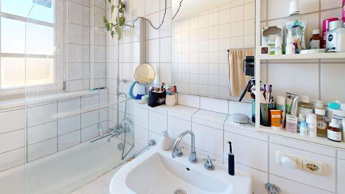 2-Zimmer-Wohnung-4-OG-HBS-Bathroom.jpg