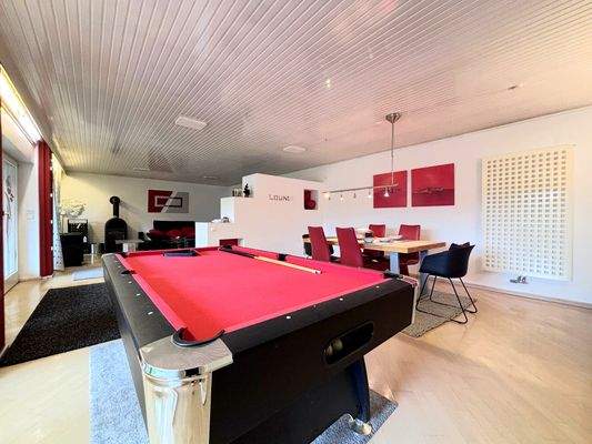 Wohn- und Essbereich (UG)