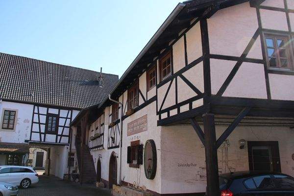 Gebäudeteil links II