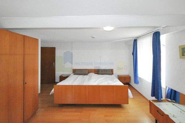 OG - Schlafen / Zimmer II