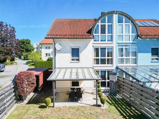 Pergola mit elektr. Markise