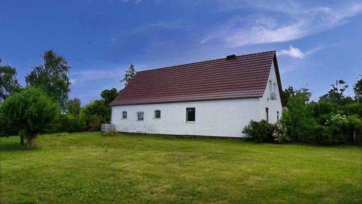 Rückseite der Immobilie