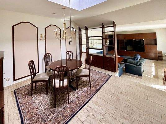 Wohn- und Essbereich