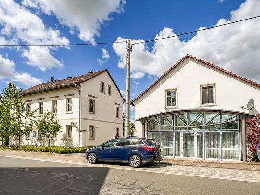 Vorderansicht Haus 1 und Haus 2