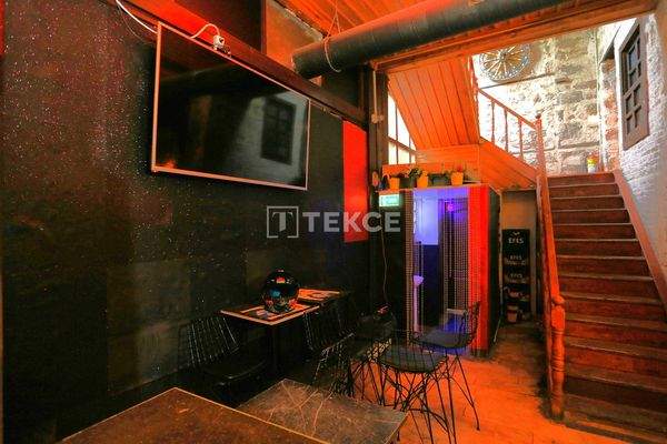 Commercial Near Marina in Antalya Kaleiçi