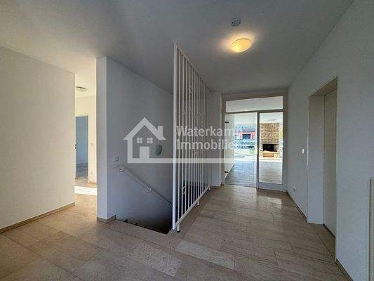 Diele 01 (großzügig)