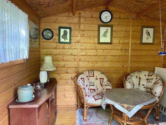 28. Gartenhäuschen, Innen