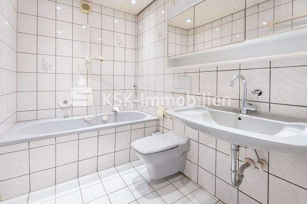 137790 Bad Erdgeschoss Nr. 10