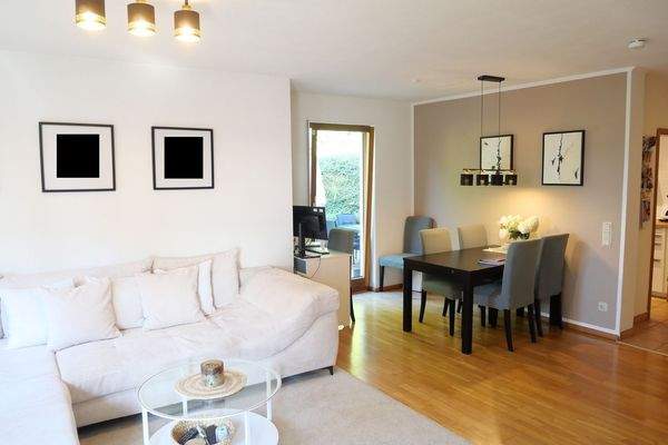 renditionDownload (3).jfif