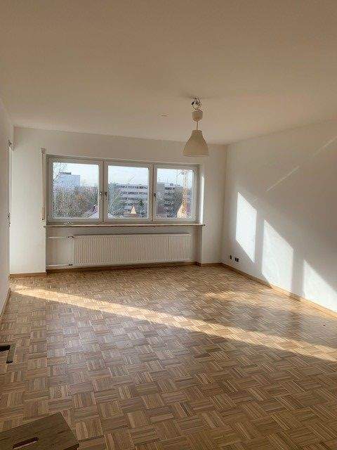 Helle 3-Zimmer-Wohnung mit Tiefgaragenstellplatz in Büchenbach, Kulmbacher Str. - Foto 3