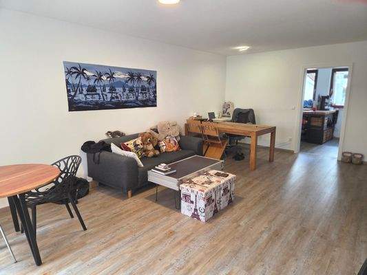 Wohn-Essbereich (2).jpg