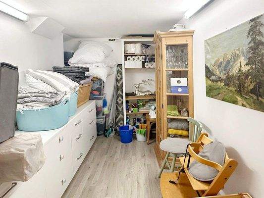 Wohnung_1_Abstellraum.jpg