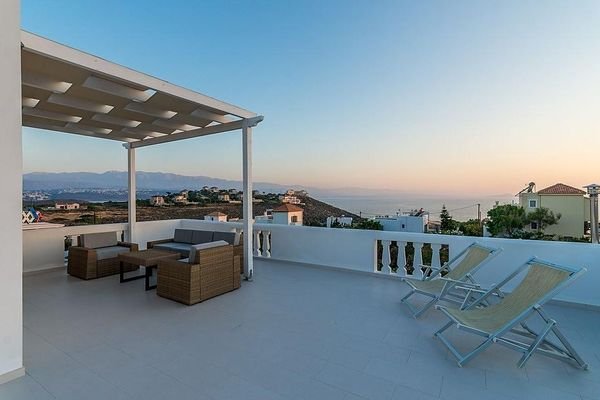 Kreta, Tersanas: Luxusvilla mit unschlagbarer Auss