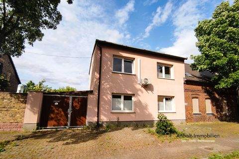Bitterfeld-Wolfen Häuser, Bitterfeld-Wolfen Haus kaufen