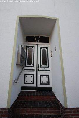 Gebäude 2 Haustüre