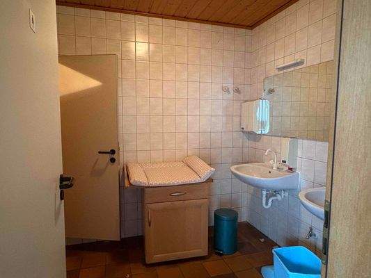 Toilettenanlage Damen