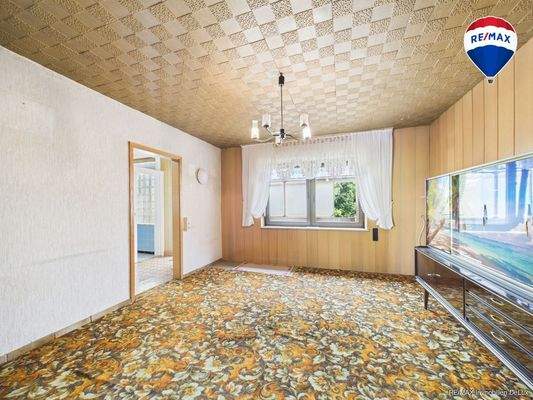 RE/MAX Immobilien DeLux Einfamilienhaus Nalbach Esszimmer 