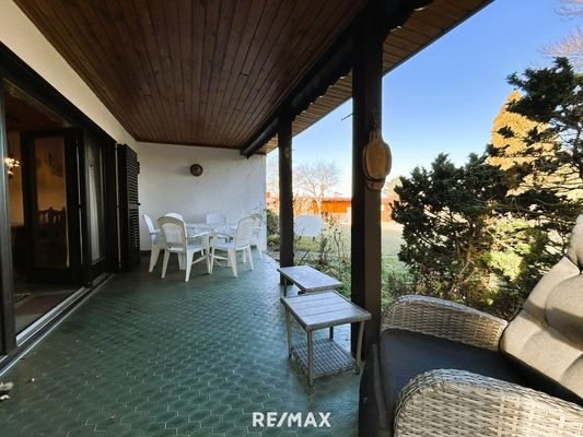 6 Terrasse Eingang