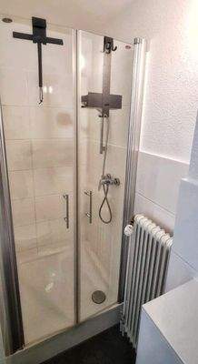 2 Das Badezimmer (2).jpg