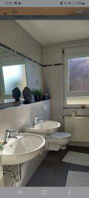 Bad mit Tageslichtfenster