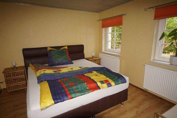 Kinderzimmer, Büro im 1.OG