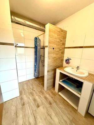 bodentiefe Dusche EG