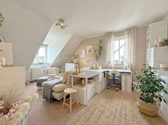 Vielseitig nutzbares Zimmer: Derzeit wird es als Arbeitszimmer genutzt