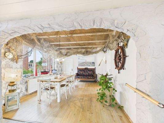 CAM03784G0-PR0085-STILL015