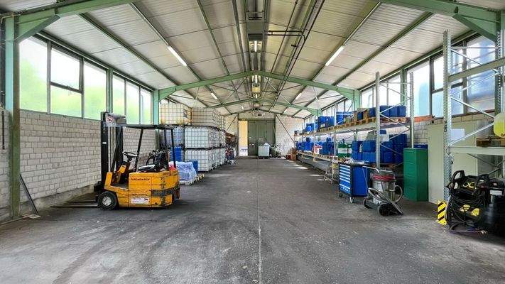 Ca. 267 m² große Lagerhalle