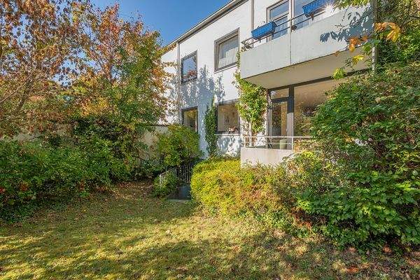 Rückansicht (Mehrfamilienhaus)