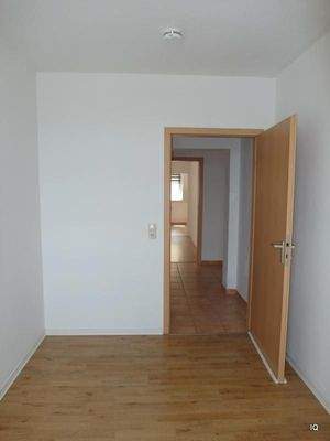 Zimmer 4: kleines Kinder- oder Arbeitszimmer