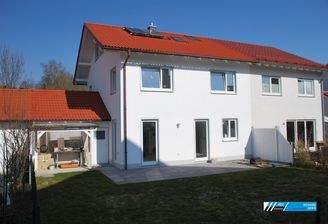 Hausansicht Logo.jpg