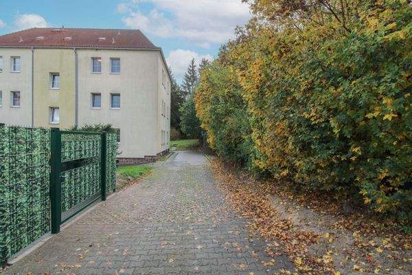 Hausansicht straßenseitig 02