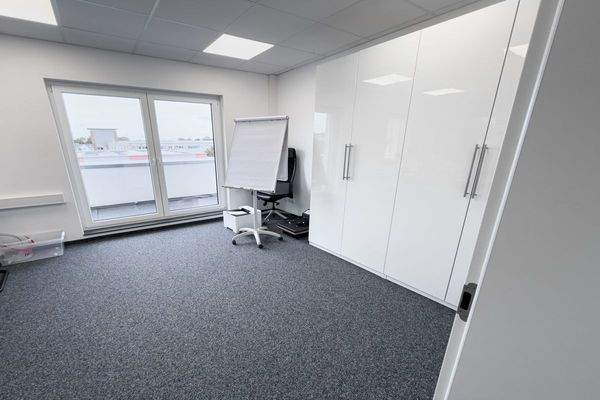 5Plus Immo Gewerbeobjekt Miete Würselen