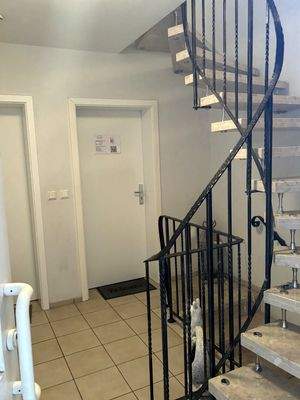 Zugang zu allen Wohnungen und der Gewebeeinheit