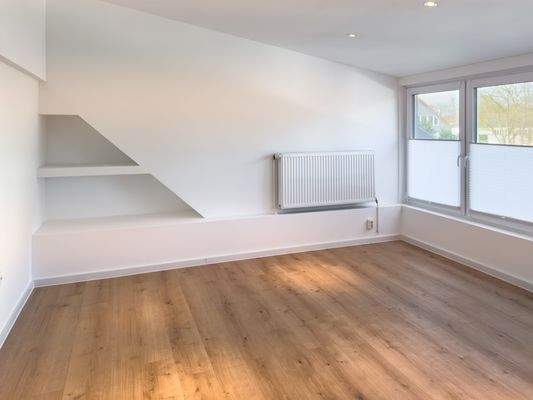 9. Schlafzimmer im OG.jpg