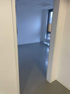 Büro- Behandlungszimmer