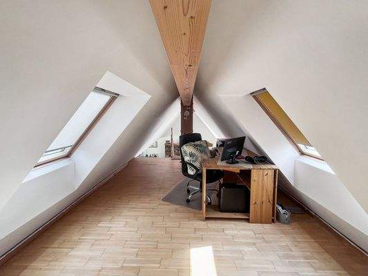 Wohnung 5 Arbeitszimmer