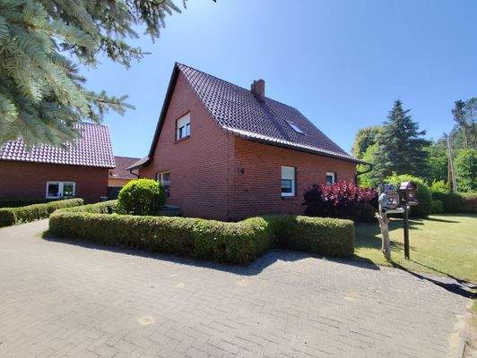 Einfamilienhaus 1 - Ansicht Straßenseite