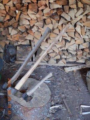 Holzlager (Werkzeug inklusive)