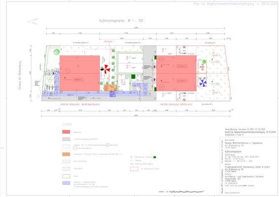 Gesamte Außenanlage.jpg
