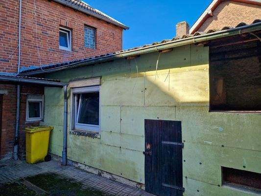 Tür zum Abstellraum 2