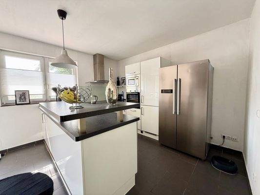 Küche Wohnung rechts