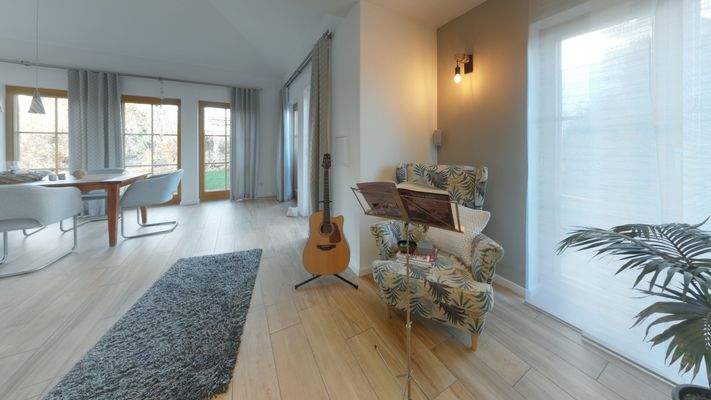 Wohn- und Essbereich EG